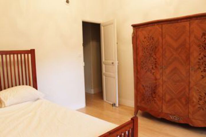 Room 7 of 23