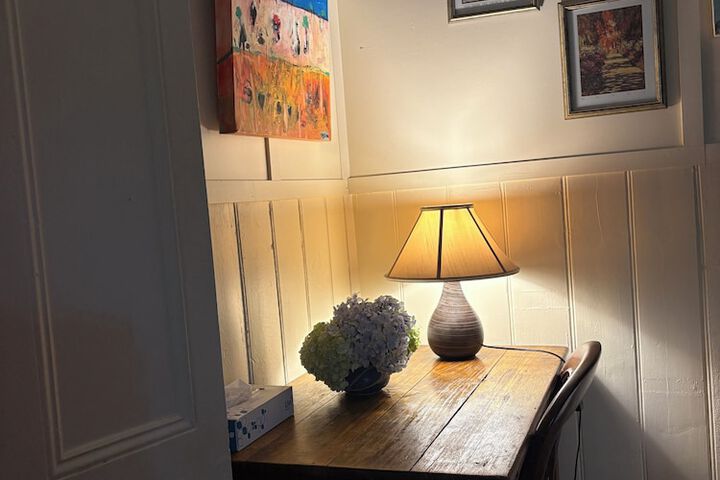 Room 9 of 30
