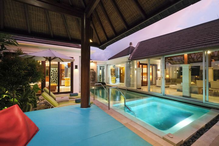 Hot Tub 14 of 25