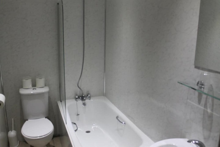 Room 27 of 57