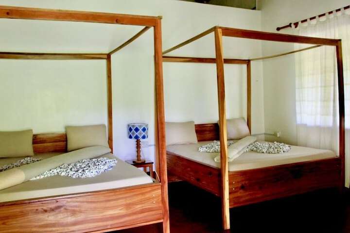 Room 3 of 43