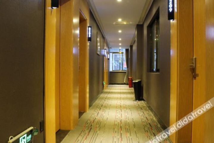 Hotel Interior 8 of 12