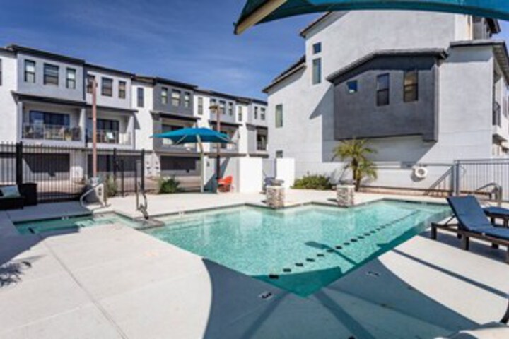 Pool 16 of 23