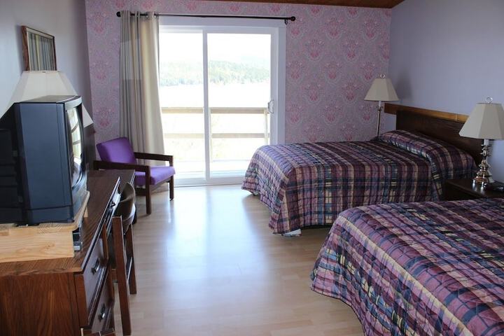Room 2 of 50