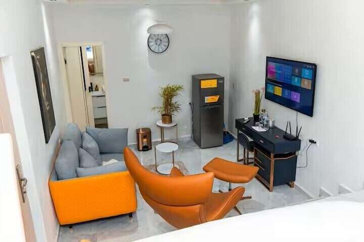 Room 145 of 339