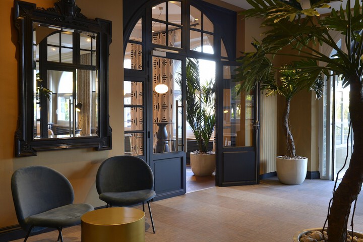 Hotel Interior 2 of 85
