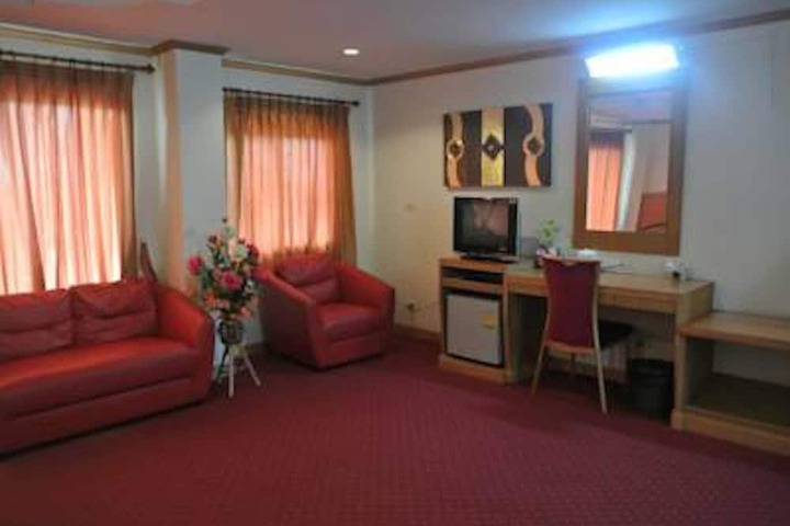 Room 17 of 31