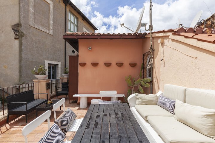Terrace/Patio 22 of 38