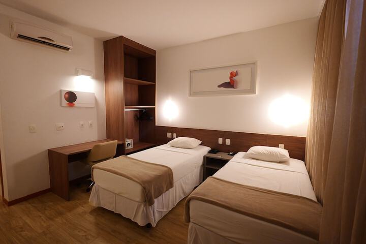 Room 29 of 79