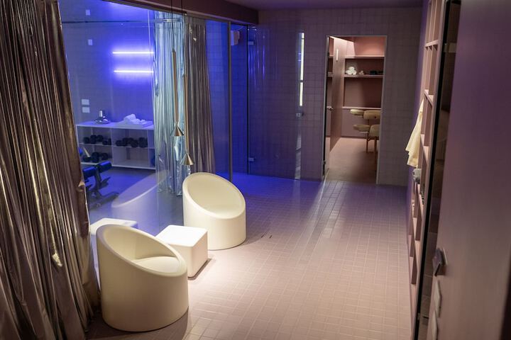 Hotel Interior 120 of 171