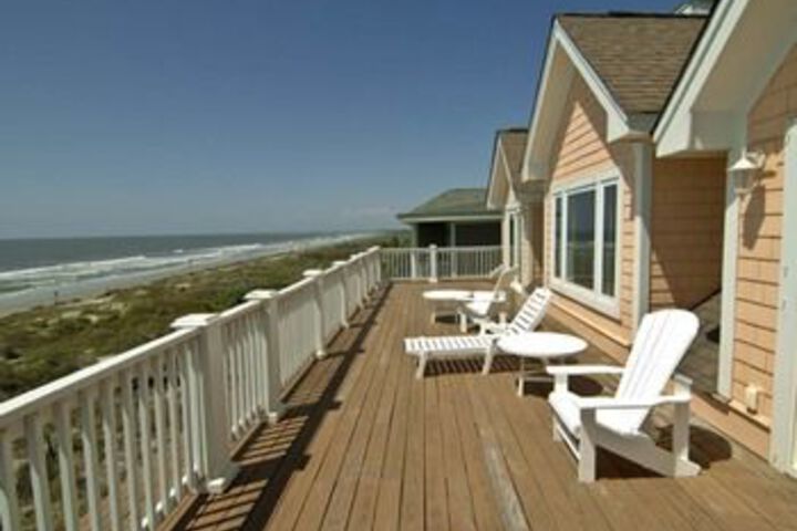 Sundeck 44 of 46