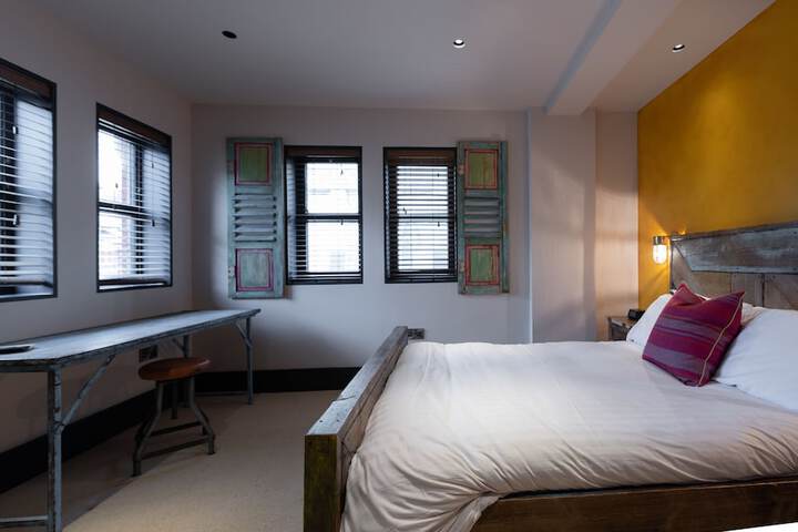 Room 38 of 78