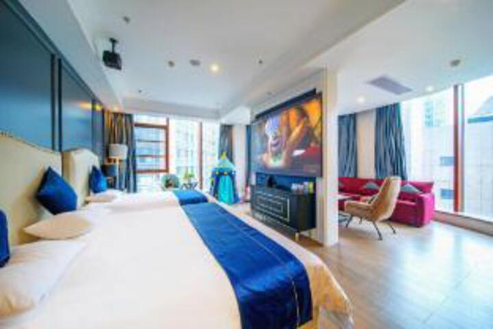 Room 21 of 23