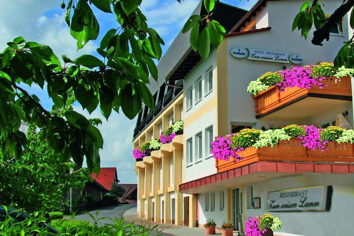 Hotel Entry