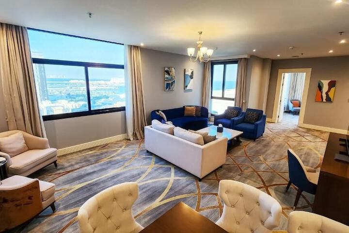 Room 43 of 109