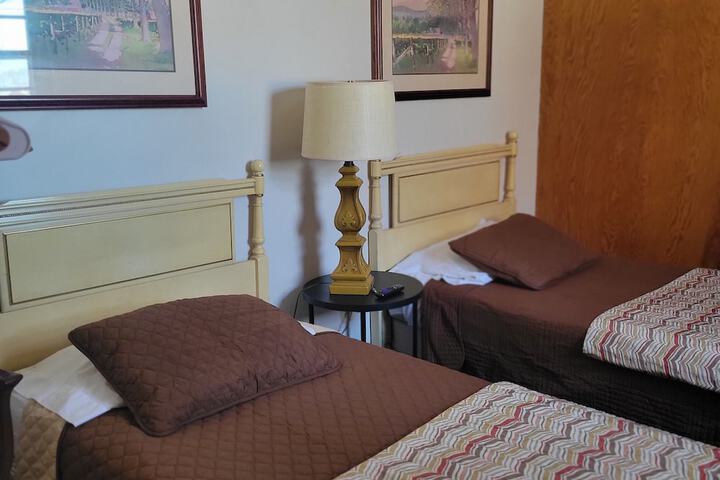Room 5 of 26