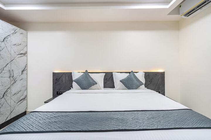 Room 14 of 26