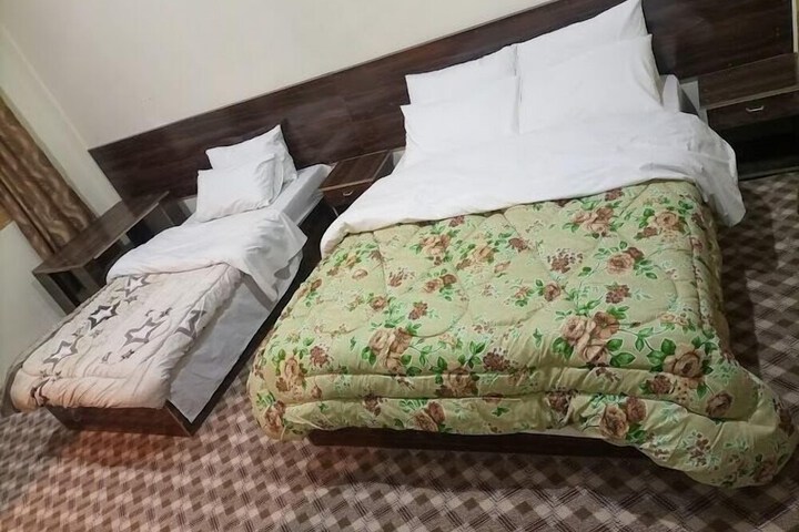 Room 2 of 13