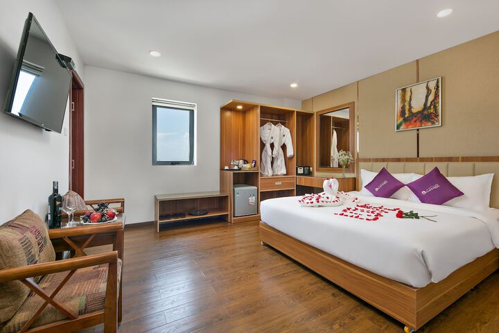 Room 19 of 40