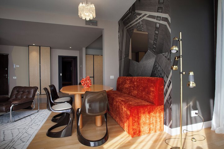 Room 200 of 257