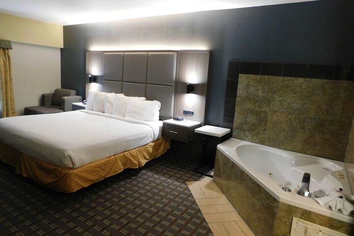 Standard | King Bed (51 of 64)