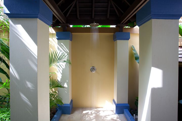 Room 69 of 92