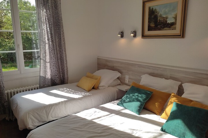 Room 44 of 75