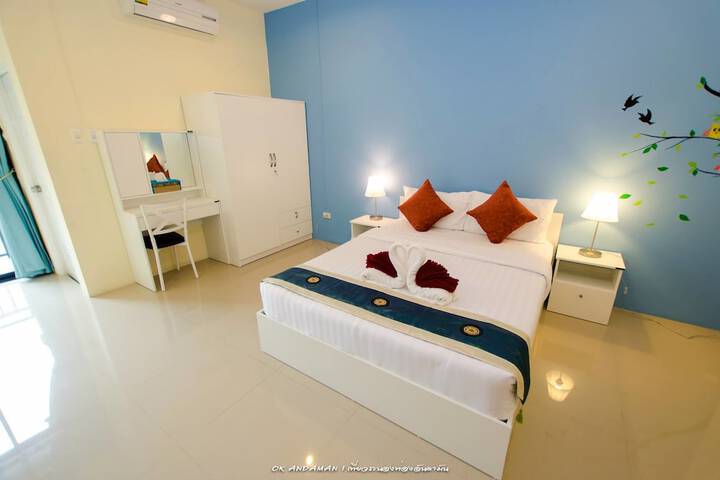 Room 10 of 31