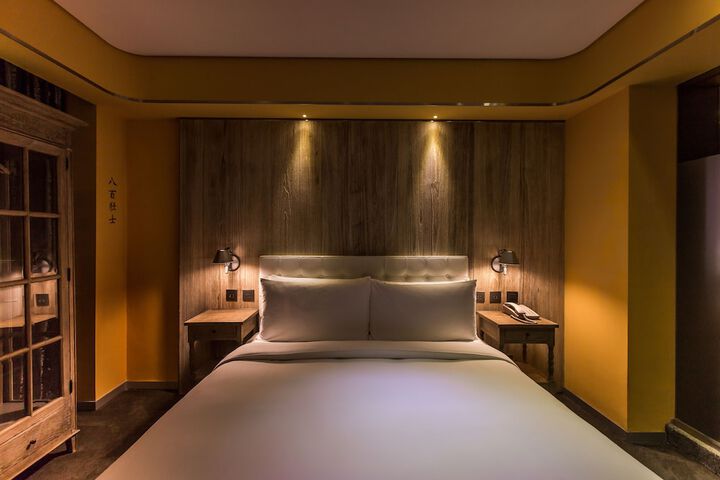 Room 10 of 59
