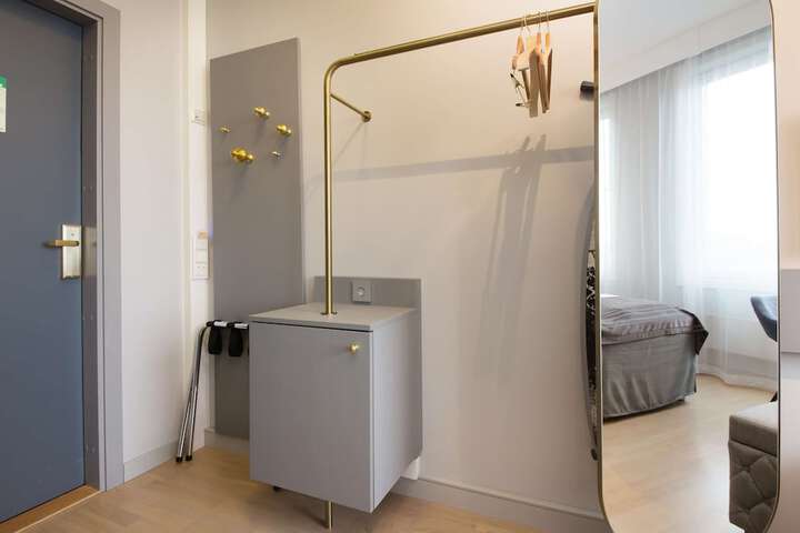 Room 28 of 55