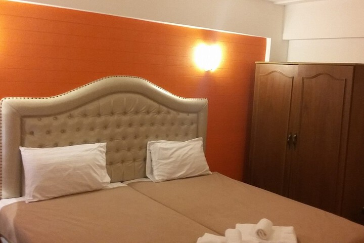 Room 8 of 54