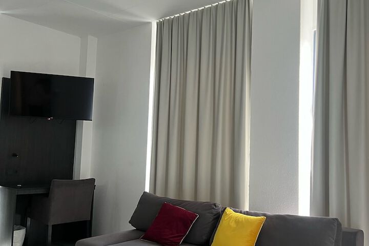 Room 21 of 59