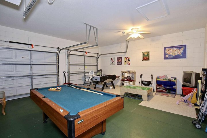 Room 34 of 50