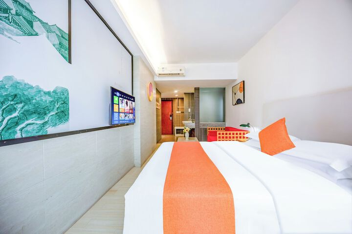 Room 19 of 56