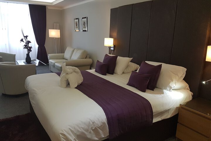 Room 7 of 75
