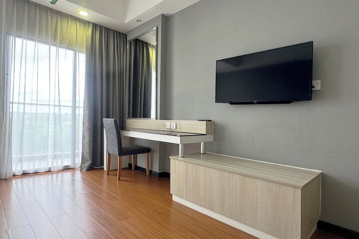 Room 6 of 30