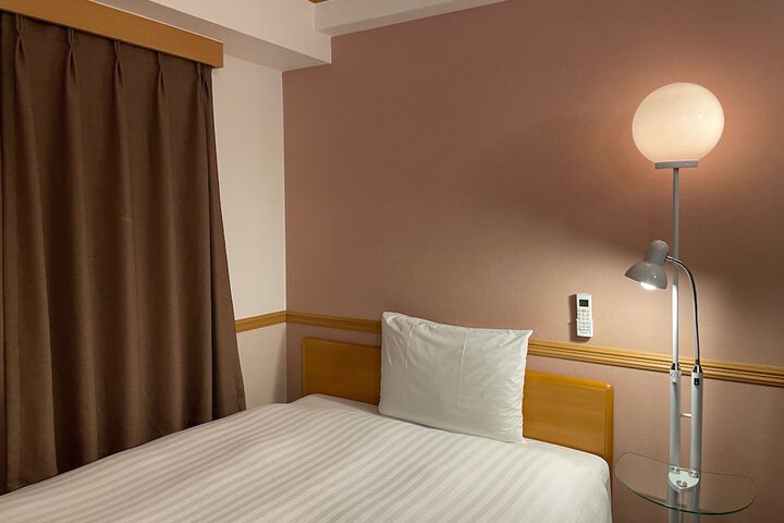 Room 7 of 40