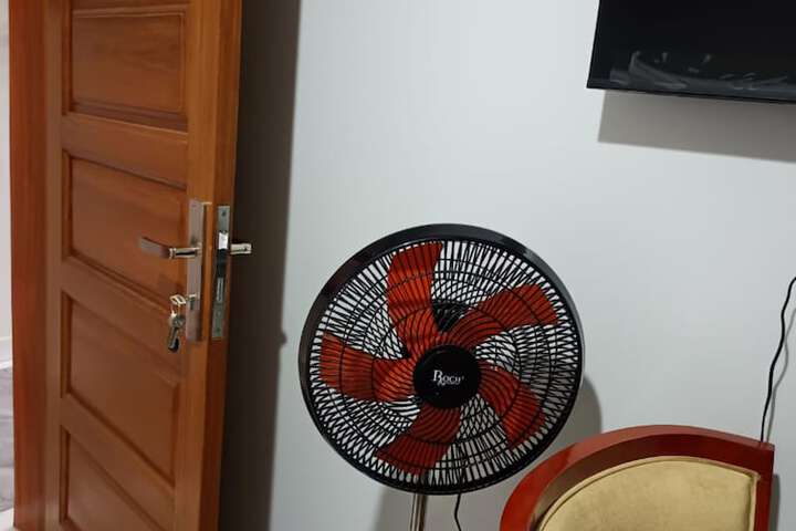 Room 7 of 56