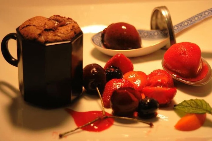 Dining 37 of 73