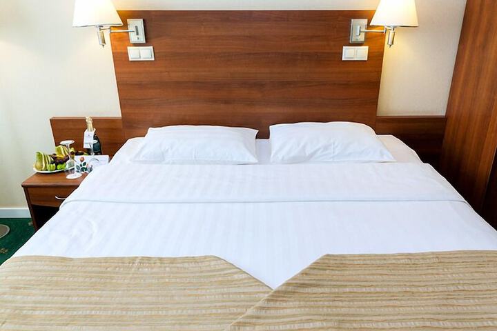 Room 35 of 115