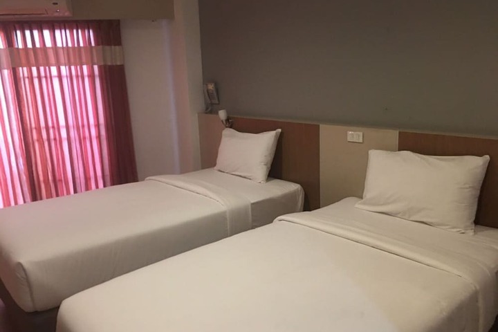Room 18 of 56
