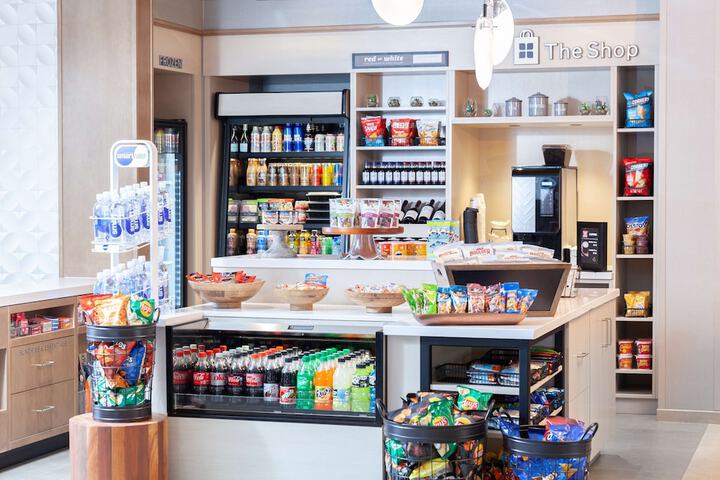 Snack bar