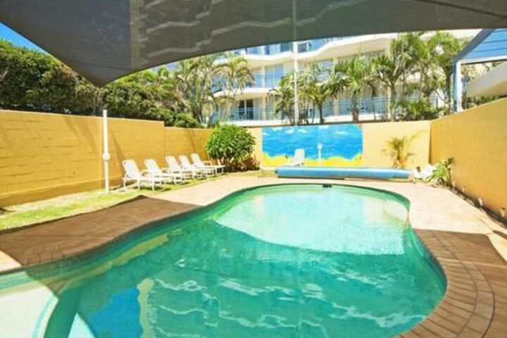 Pool 64 of 68
