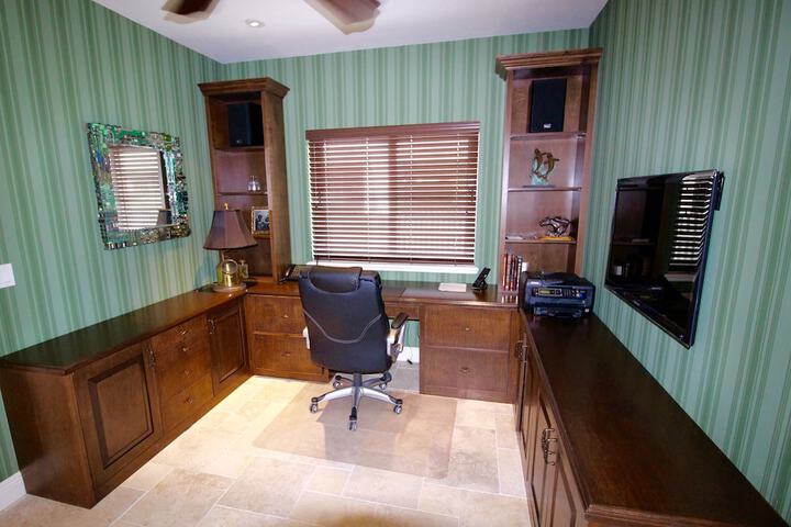 Room 11 of 23