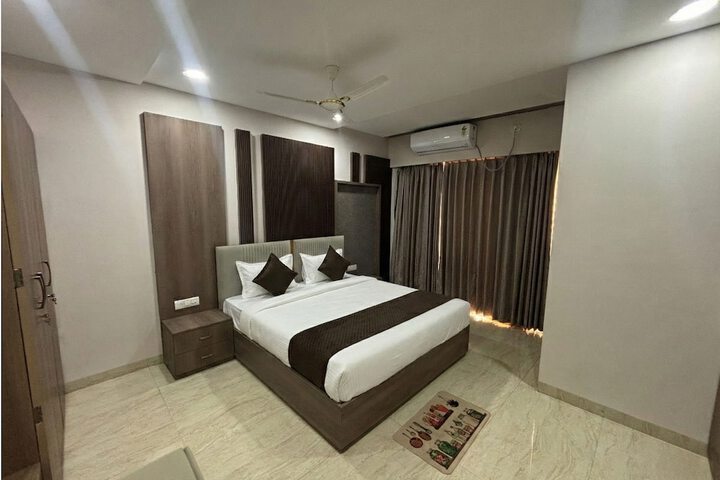 Room 20 of 42