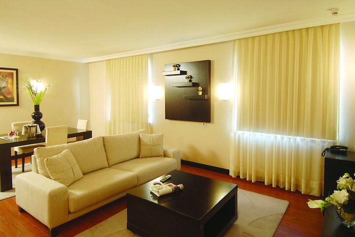 Room 43 of 84