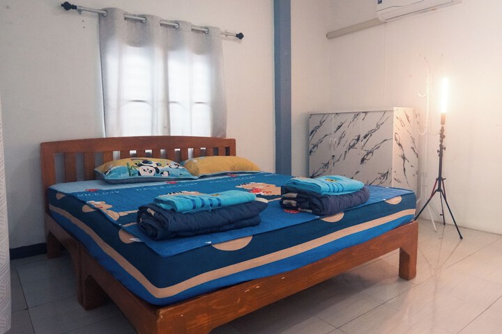 Room 9 of 62