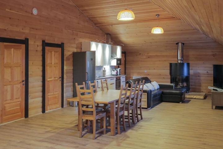 Room 20 of 65