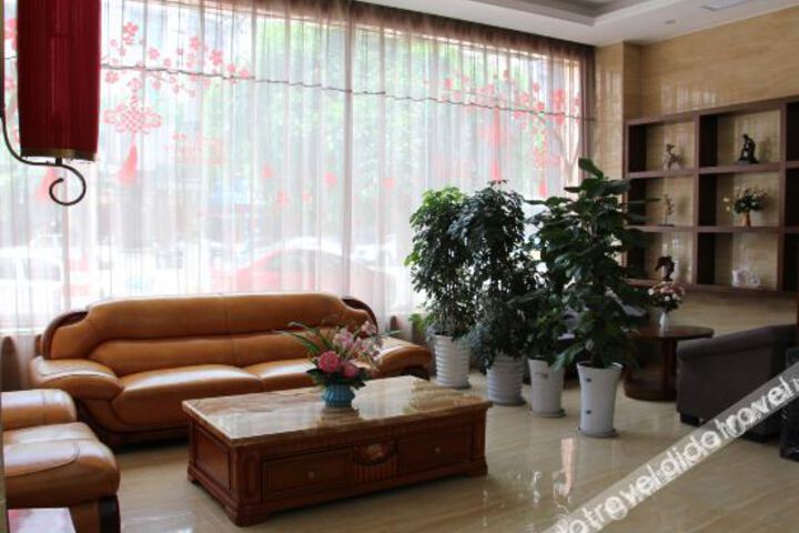 Hotel Interior 16 of 19