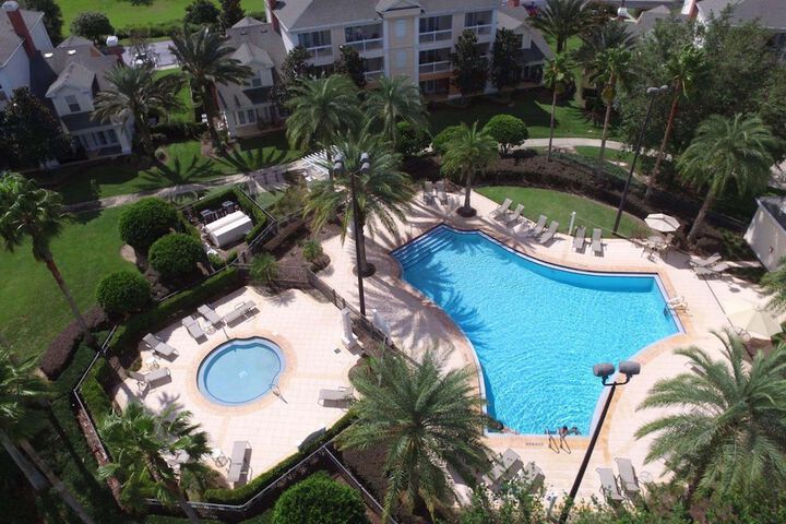 Pool 19 of 24